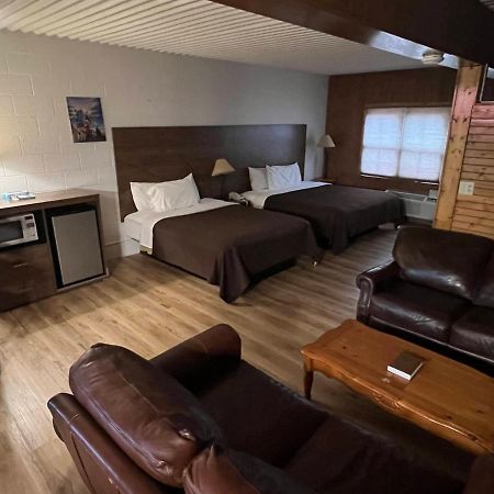 Smoky Falls Lodge Мегги-Вэлли Экстерьер фото