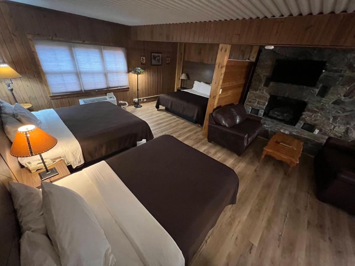 Smoky Falls Lodge Мегги-Вэлли Экстерьер фото